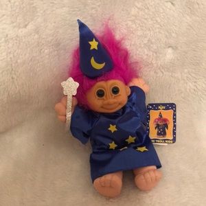 bnwt troll doll